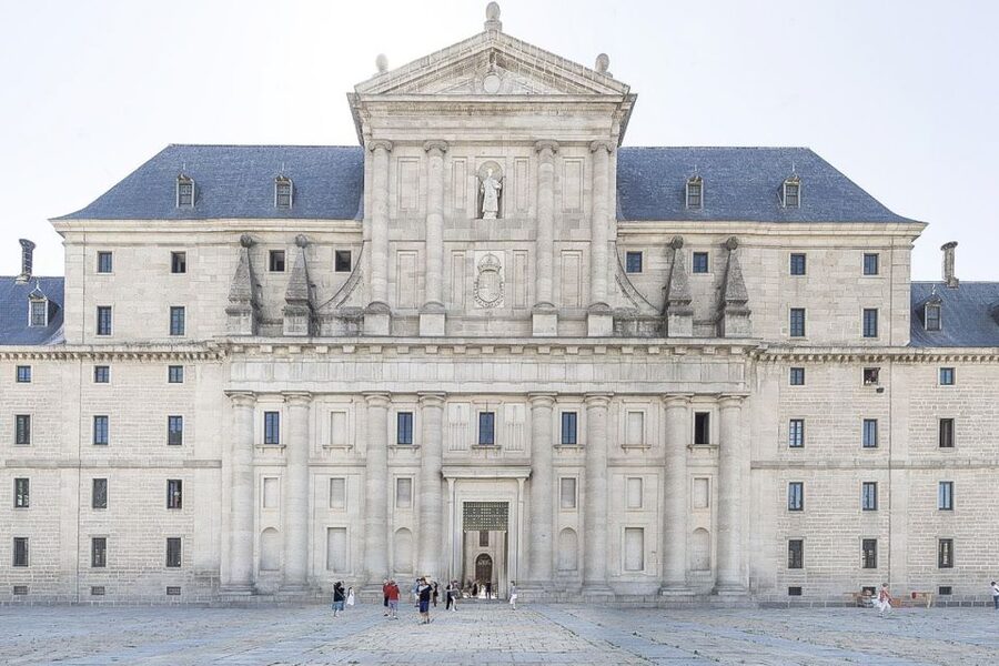 From Madrid: Escorial Monastery & Valley of the Fallen Trip - FAQ