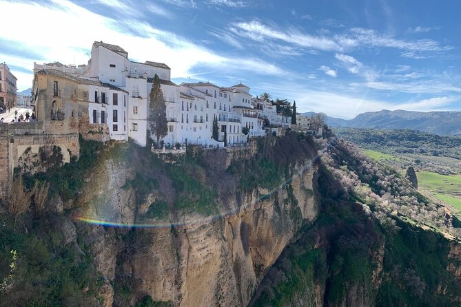 From Madrid: Gems of Andalusia 6-Day Sightseeing Tour - Day 6: Returning to Madrid