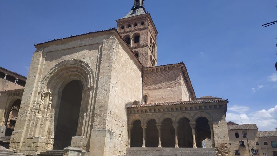 From Madrid: Guided Day Trip to Segovia and Toledo - Who should book this day trip?