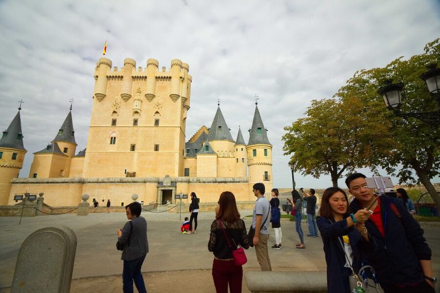 From Madrid: Segovia & Avila Day Trip with Optional Tickets - Segovia Cathedral and the Alcázar choice