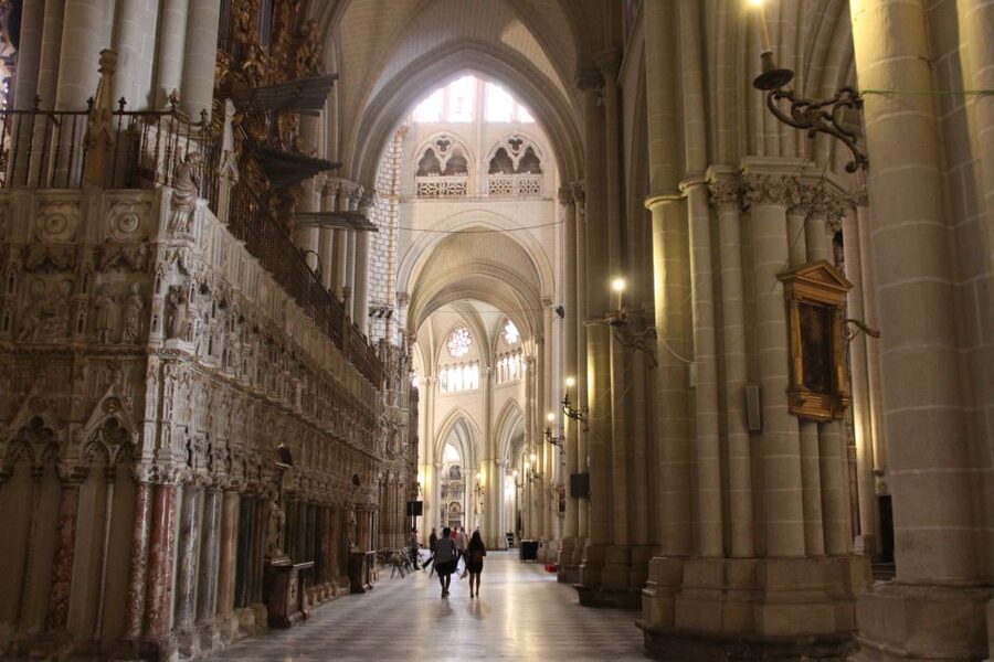 From Madrid: Toledo & Jewish Quarter Half-Day Tour - What the guides add to the experience