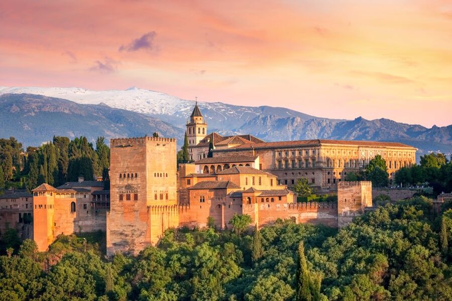 From Malaga: Alhambra Guided Tour with Entry Tickets - Starting in Malaga: two meeting points and one fixed plan