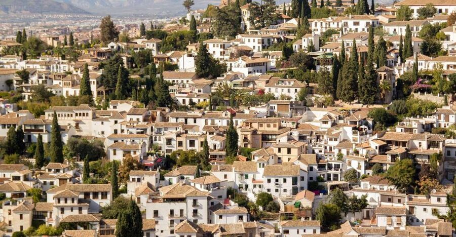 From Malaga and Costa Del Sol: Granada Day Trip - Arriving in Granada with five hours to use