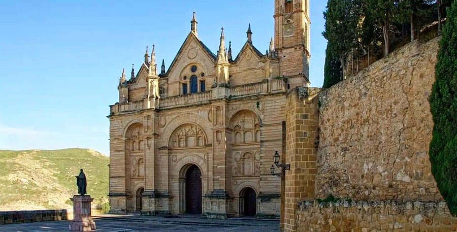 From Málaga: Caminito del Rey & Antequera: Dolmens and free time - Guide quality is a major part of the value