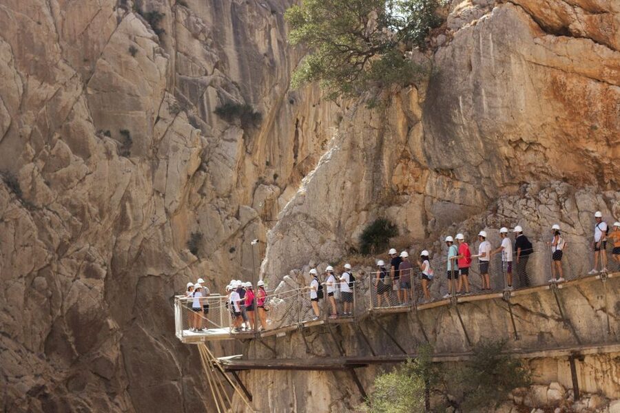 From Málaga: Caminito del Rey Full-Day Tour - Meeting in Málaga and riding to the gorge