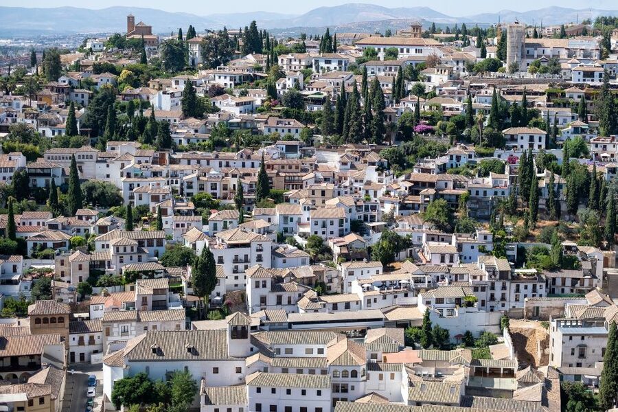 From Malaga: Granada Full-Day Trip with Alhambra - Who will enjoy this day trip most?