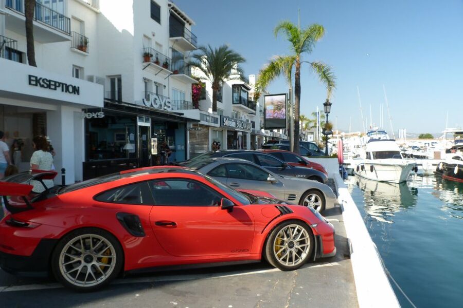 From Malaga or Costa del Sol: Mijas, Marbella & Puerto Banus - Mijas Pueblo: the heart of the day
