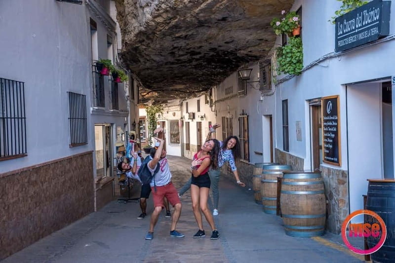 From Malaga: Ronda & Setenil de las Bodegas Guided Day Trip - What makes Puente Nuevo worth the trip