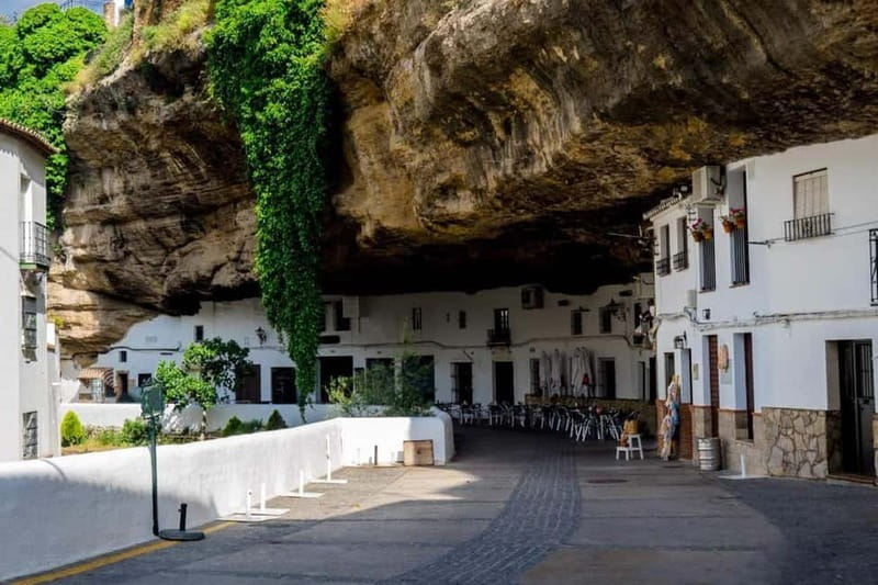 From Malaga: Ronda & Setenil de las Bodegas Guided Day Trip - Walking, comfort, and who should skip it