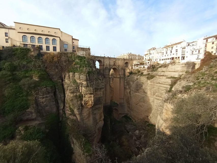 From Málaga: Ronda+Setenil de las Bodegas with Little Train - FAQ