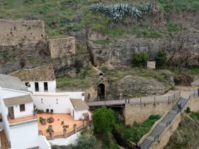 Ronda+Setenil de las Bodegas with Little Train