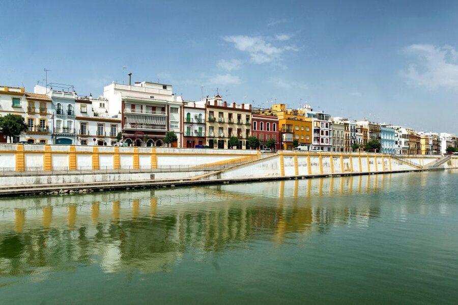 From Malaga: Seville Day Trip and Optional Monument Tickets - Why this Málaga excursion works