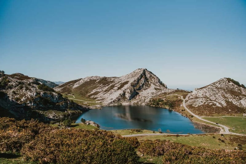 From Oviedo: Covadonga, Cangas de Onís, and Lastres Tour - Why this route works so well from Oviedo