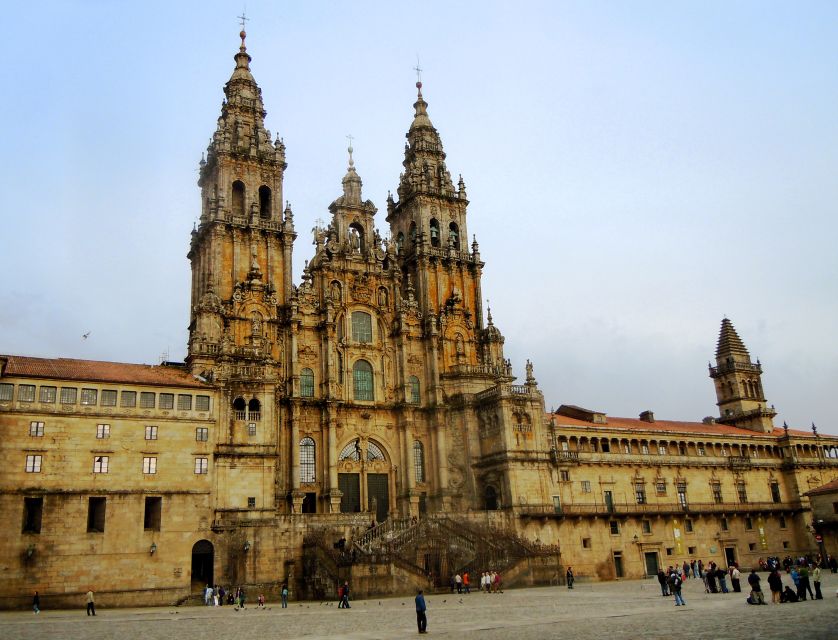 From Porto: Santiago de Compostela Full Day Tour - Inside the Santiago de Compostela Cathedral