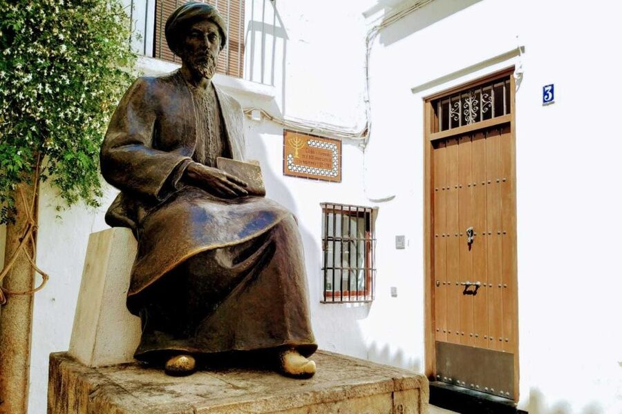 From Seville: Córdoba and Mosque Cathedral Full-Day Tour - Who should book this Córdoba day trip?