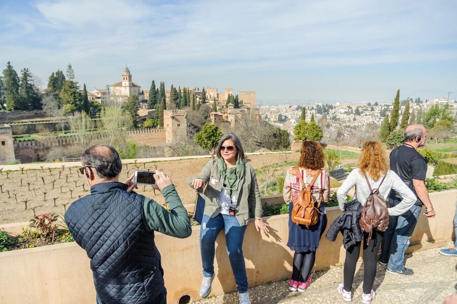 From Seville: Granada Day Trip Alhambra and Albaycin - Is $103 good value?