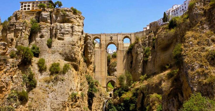 From Seville: White Villages and Ronda Full-Day Trip - Why Ronda is worth the long ride from Seville