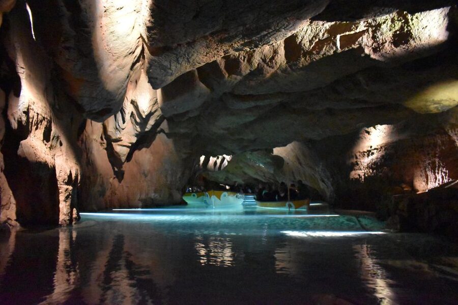 From Valencia: Caves of San José Guided Excursion and Ticket - How the guides shape the day