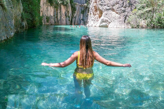 From Valencia: Montanejos Thermal Spring & Girlfriend Waterfall - Swimming at Fuente de los Baños de Montanejos