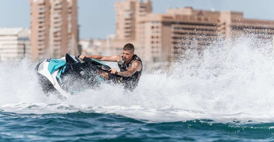 Fuengirola: Best Jet Ski Rental - Getting ready for the sea