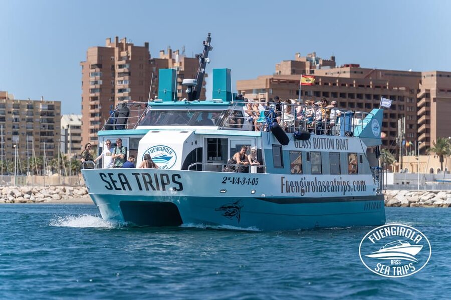 Fuengirola: Catamaran Tour to Spot Dolphins - The first 45 minutes: Costa del Sol from the water