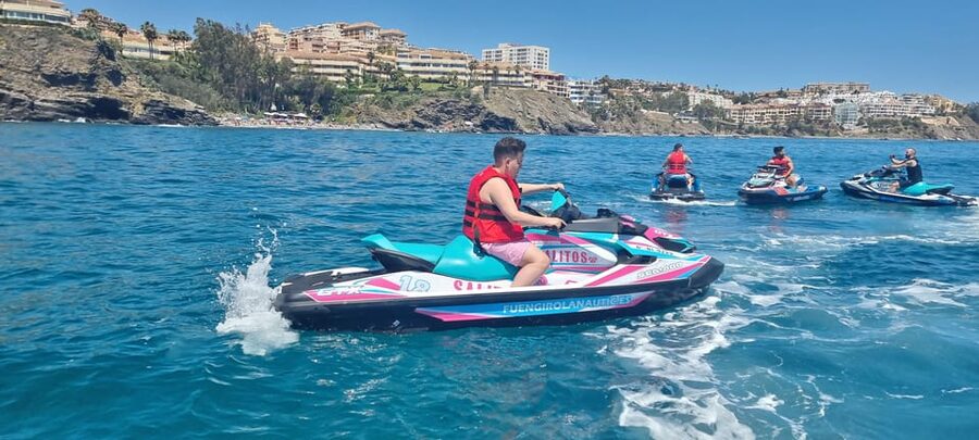 Fuengirola: Jet Ski Rental - Should you book the Fuengirola jet ski rental?