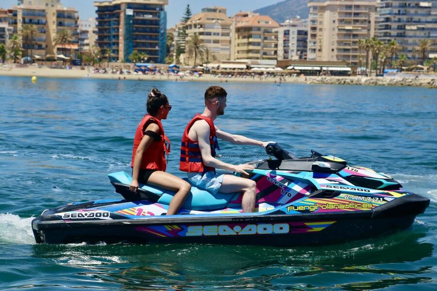 Fuengirola: Jet Ski Rental - The safety briefing and first minutes on the water