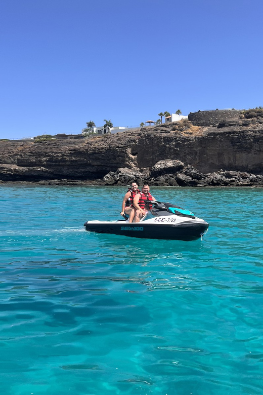 Fuerteventura : 30 minute JetSki Rental without licence - Safety equipment and staff support
