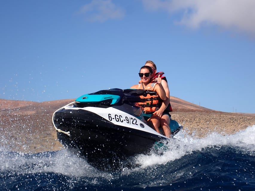 Fuerteventura : 30 minute JetSki Rental without licence - Who will enjoy this most?