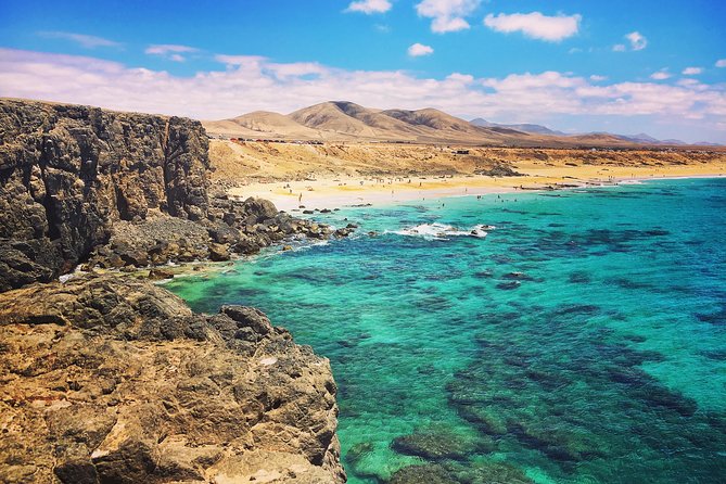 Fuerteventura North Exclusive Tour - Castillo de El Tostón and Piedra Playa