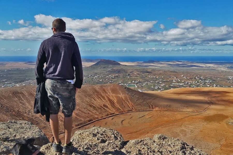 Fuerteventura: Panoramic Tour - Ajuy brings black sand and sea caves