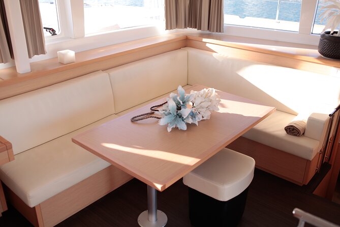 Fuerteventura: Small-Group Magic Deluxe Catamaran Cruise - The cruise ship warning is important