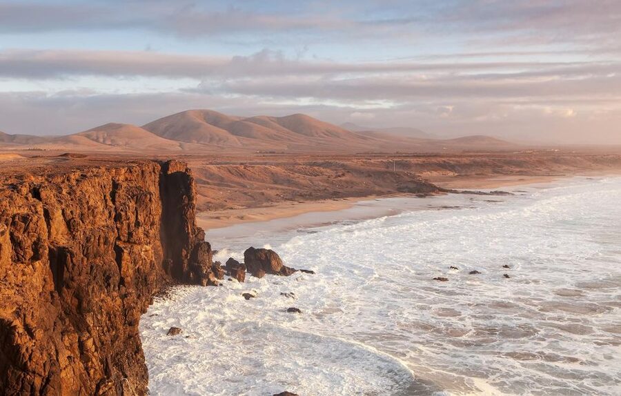 Fuerteventura: Wild North and Corralejo Tour From the South - Walking Calderon Hondo’s Volcanic Rim