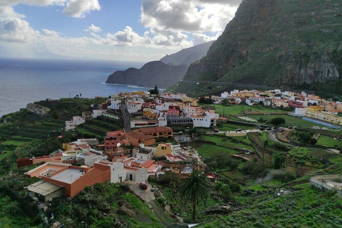 Full Day Guided Tour to La Gomera from Tenerife - San Sebastián’s five centuries in one hour
