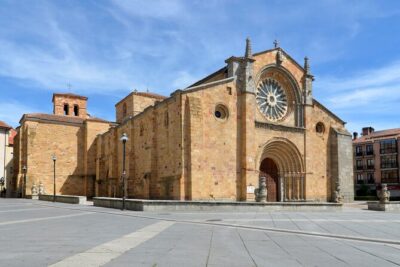 Full Day Tour to Avila & Segovia from Madrid
