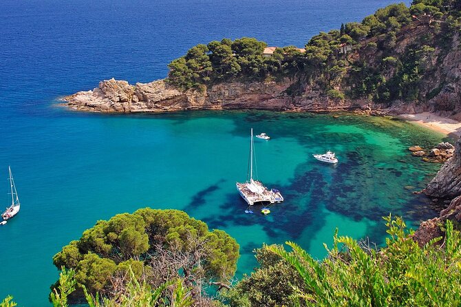 Girona & Costa Brava Small-Group Tour with Pickup from Barcelona - Who will enjoy this Catalonia tour most