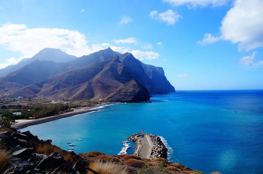 Gran Canaria: Full-Day Island Sightseeing Coach Tour - Los Azulejos de Veneguera and the colored volcanic rock