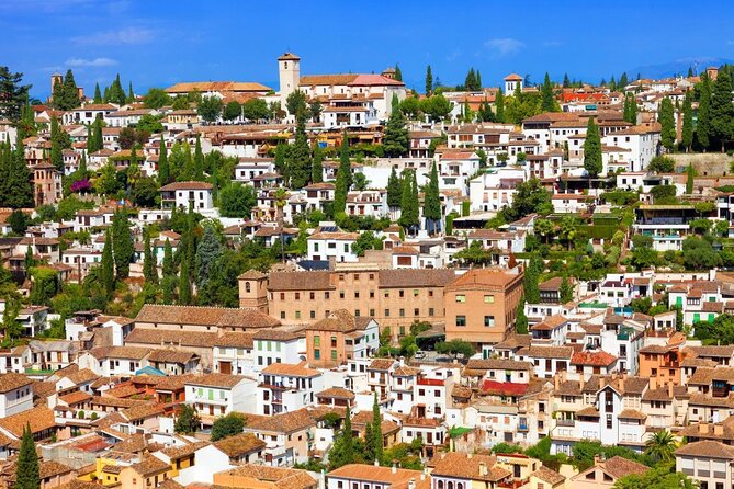 Granada: Albaicin and Sacromonte Private Tour - Key points at a glance