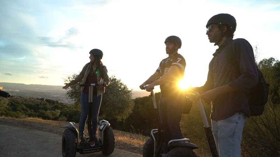 Granada: Albaicin and Sacromonte Segway Tour - Who should book this tour?