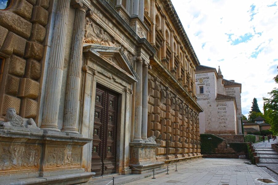 Granada: Alhambra and Charles V Palace Tour - What this Alhambra tour actually includes