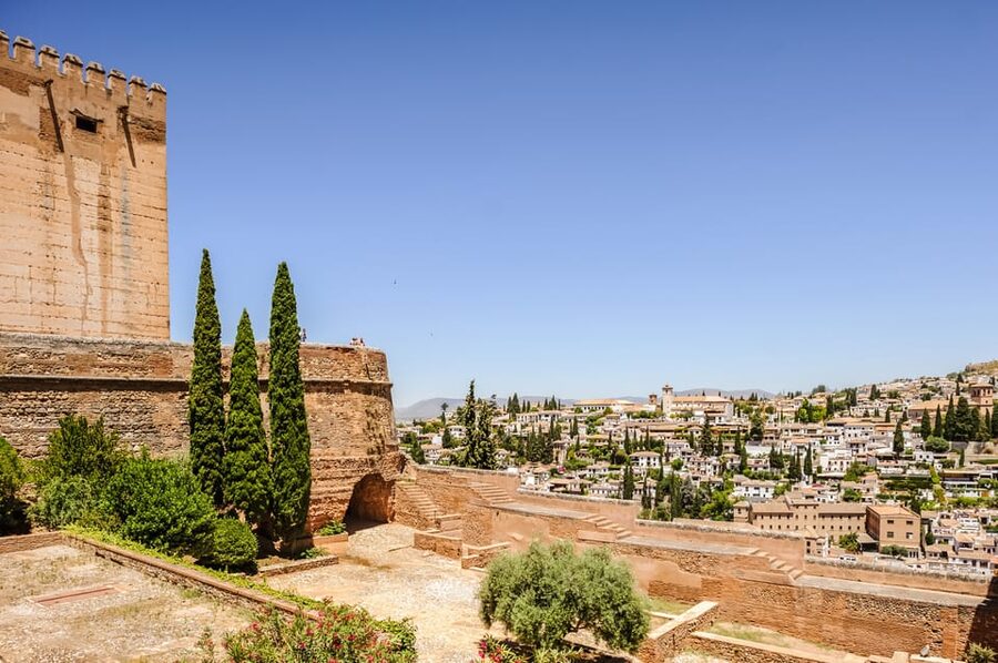 Granada: Alhambra and Nasrid Palaces Entry Ticket - Key points to know before you go