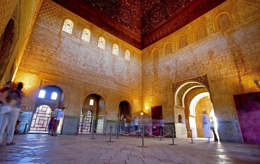 Granada: Alhambra and Nasrid Palaces Private Tour - Who will get the most from this tour?