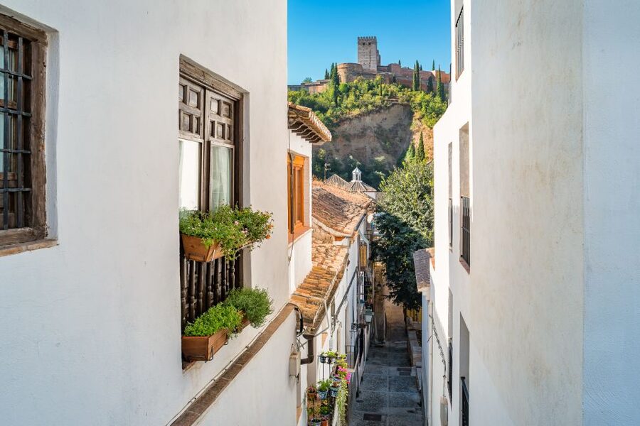 Granada: Alhambra Full Complex & Andalusi Monuments Tickets - Alcazaba and the military side of the Alhambra
