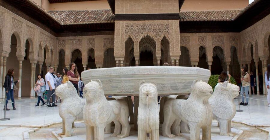 Granada: Alhambra Guided Tour with Nasrid Palaces - Why this Alhambra tour is worth considering