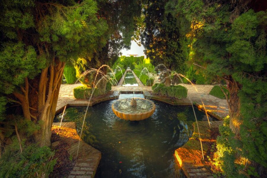 Granada: Alhambra Palace Guided Tour - Key points to know before booking