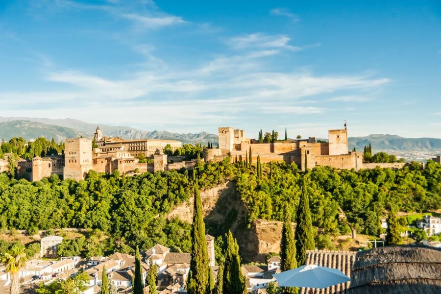Granada City Train 1 or 2-Day Hop-On Hop-Off Ticket - Stop 7: Arco de Elvira and Hospital Real