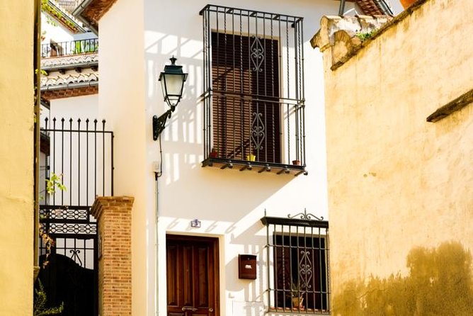 Granada Day Trip with Alhambra and Albaicin Tour from Seville - Lunch in central Granada
