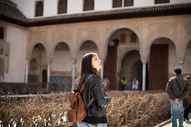 Granada Day Trip with Alhambra and Albaicin Tour from Seville - Walking the Albaicin for one hour