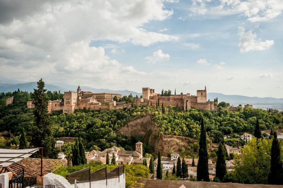 Granada: E-Bike Tour and Fast-Track Alhambra Ticket - Why combine an e-bike ride with the Alhambra?