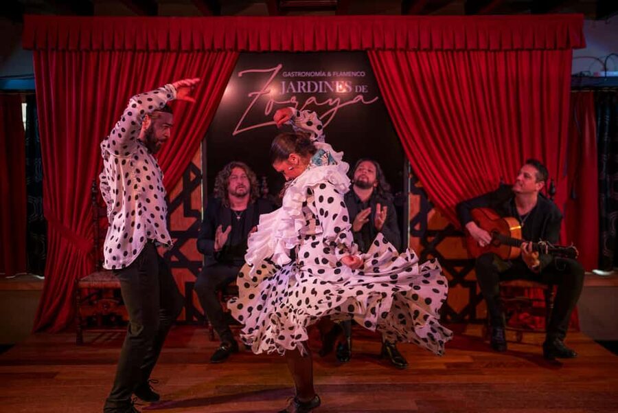 Granada: Flamenco Show in Albaycin - Jardines de Zoraya - Should You Add Dinner or Just See the Show?